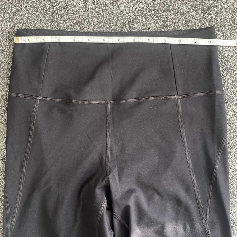Compressive High-Rise Legging Recycled Plastic - Picture 3 of 10
